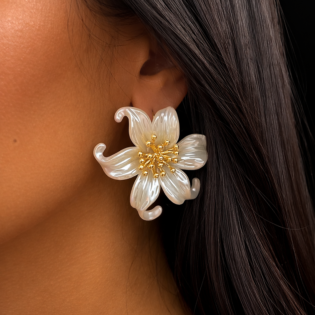 BLOOM PEARL FLOWER EARRINGS