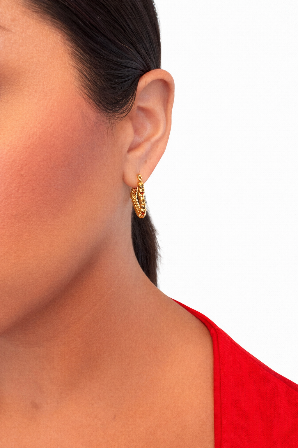 TWISTED GOLD MINI HOOP EARRINGS