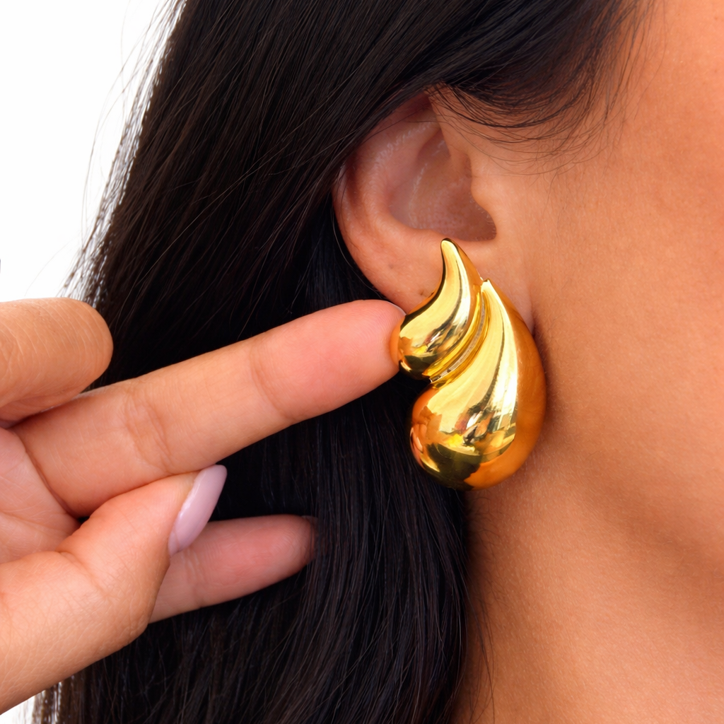 WATER DROP SCULPT EARRINGS GOLD/SILVER