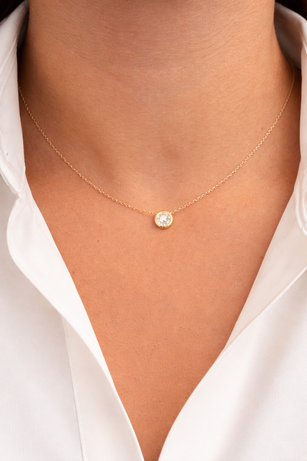 ADELA BEZEL GOLD PENDANT NECKLACE