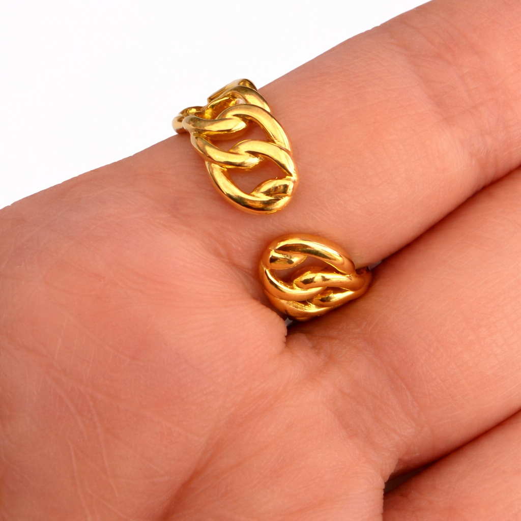 GOLDEN TIDE CHARM RINGS
