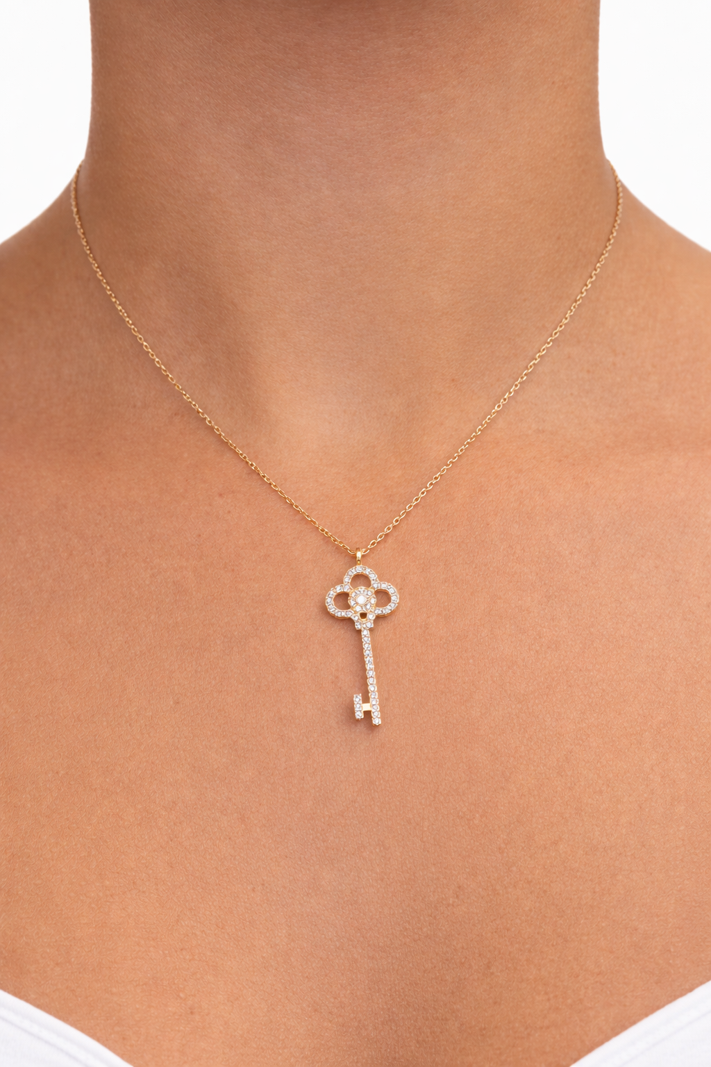 SOFI CRYSTAL KEY PENDANT NECKLACE